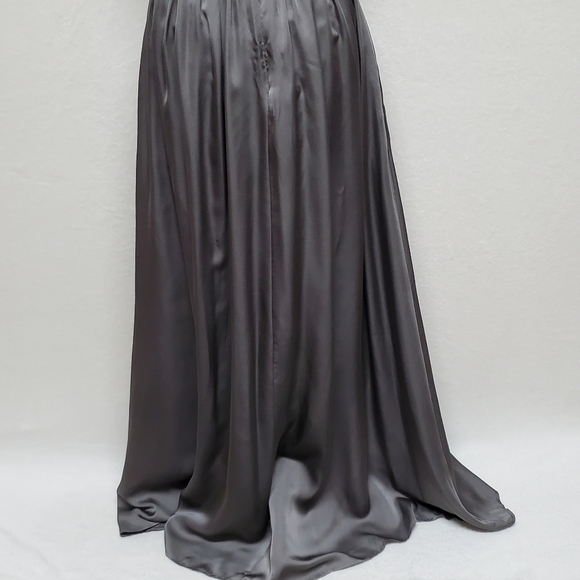 Vera Wang White Charcoal Satin Crepe One-Shoulder Belted Side Slit Formal Gown 8 - Picture 11 of 16
